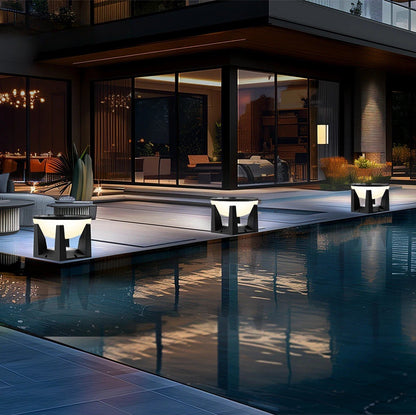 Solar Zaunleuchten LED 4er-Pack - IP65 Wasserdicht Pfostenaufsatz 10,5cm für Garten und Terrasse